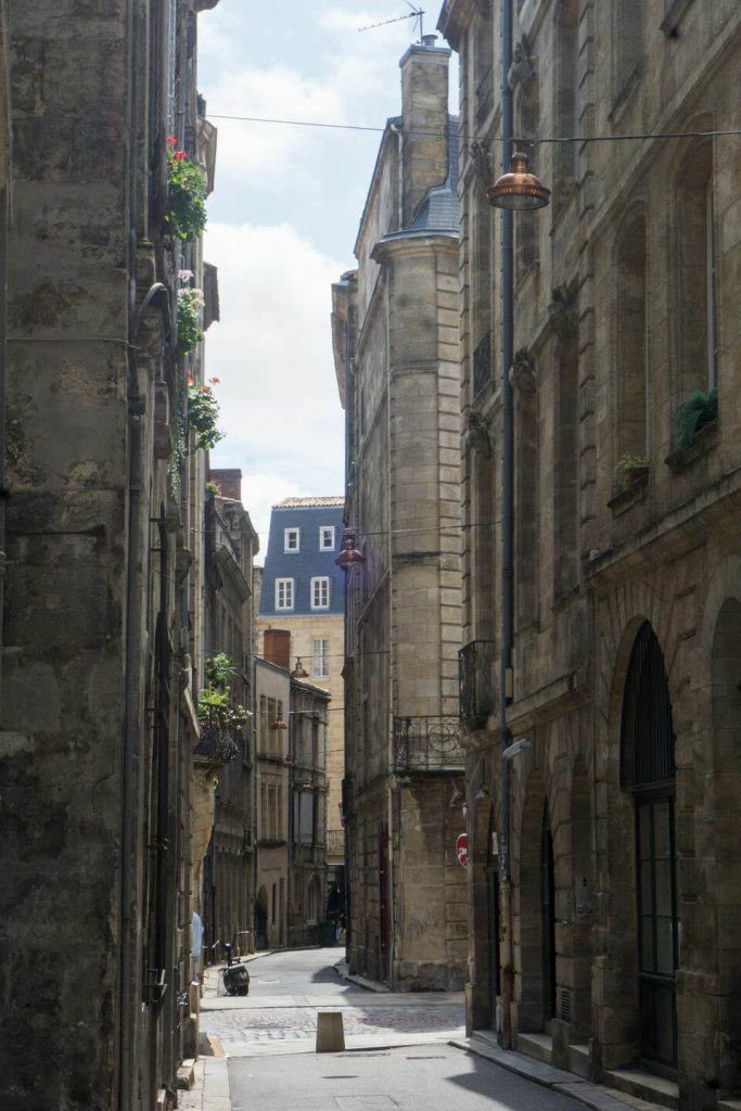 Local de Stockage – Rue des Capérans à Bordeaux